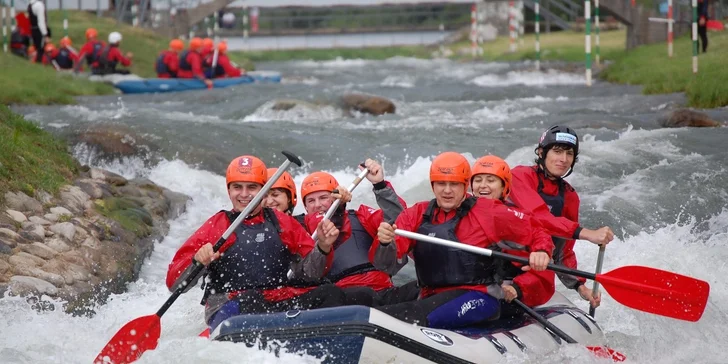Adrenalínový splav umelého kanála alebo splav rieky Váh