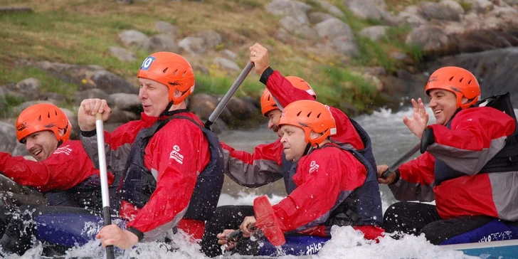 Adrenalínový splav umelého kanála alebo splav rieky Váh