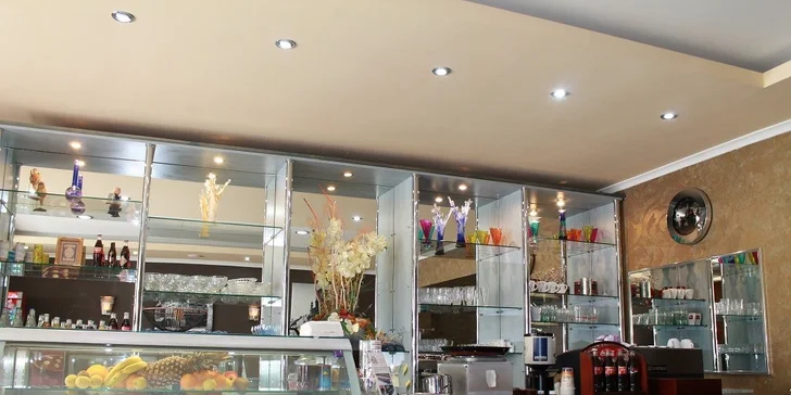 Schlaďte sa a namiešajte si balenie podľa vlastnej chuti! Balkánska zmrzlina v Paradiso cafe
