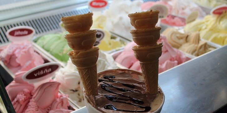 Schlaďte sa a namiešajte si balenie podľa vlastnej chuti! Balkánska zmrzlina v Paradiso cafe