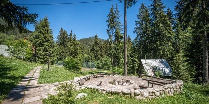 Novozrekonštruované chatky a chata deluxe Kriváň v úžasnej Račkovej doline