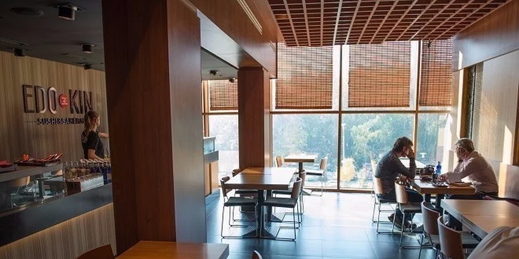 Naučte sa od naslovovzatých odborníkov robiť prvotriedne sushi a hneď si na ňom aj pochutnajte!