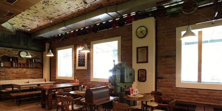 2 x pizza podľa vlastného výberu v štýlovom väzení Alcatraz