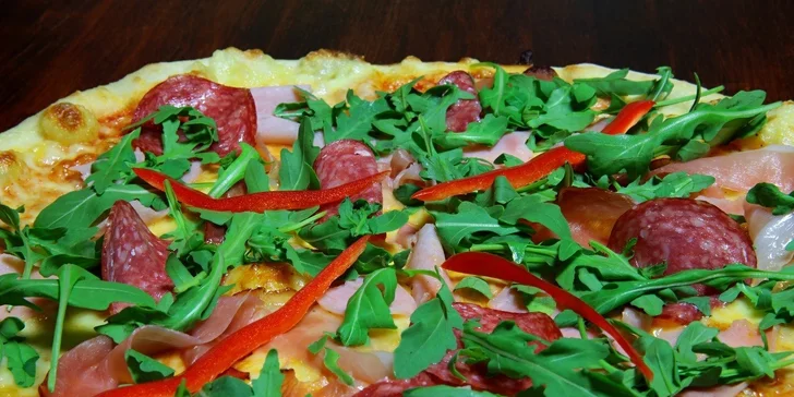 2 x pizza podľa vlastného výberu v štýlovom väzení Alcatraz