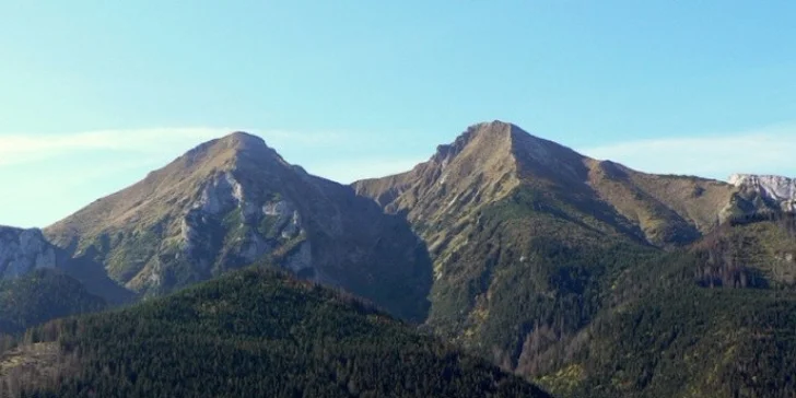 Dokonalý relax v tatranskej prírode pre dvoch alebo celú rodinu s polpenziou a saunou
