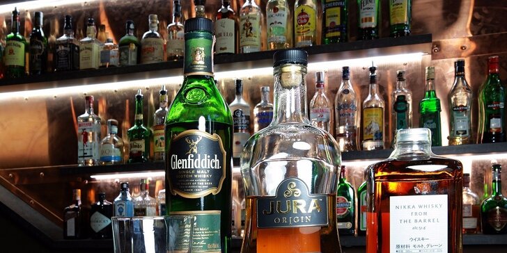 Whisky alebo rum balíček pre každého, kto sa rád zabáva