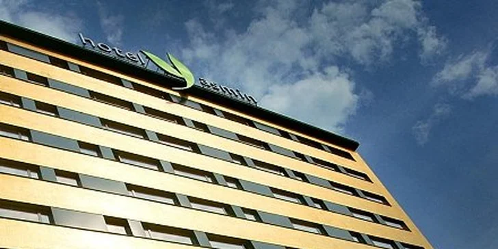 28 EUR za exkluzívny vstup do luxusného wellness centra dizajnového hotela YASMIN****pre dve osoby! Doprajte Vášmu telu a mysli zaslúžený oddych so zľavou 56%!