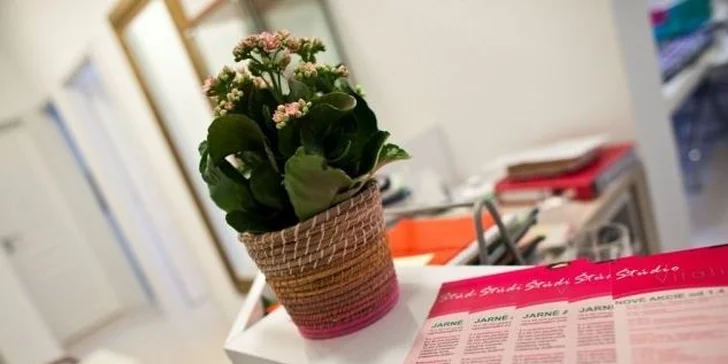 Profesionálne ošetrenie O2 HYDRA INTENSE - kyslíkové hydratačné ošetrenie s vitamínmi.