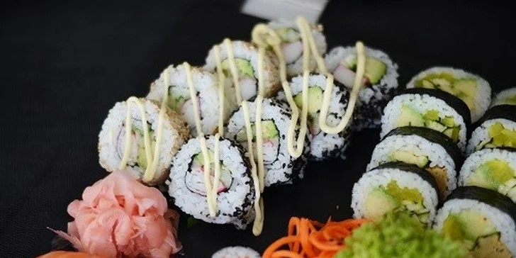 Sushi set so 42 kúskami