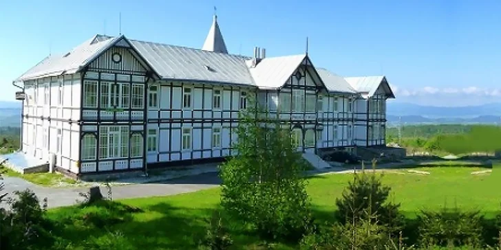 Skvelá dovolenka v Hoteli Palace Tivoli*** vo Vysokých Tatrách, možnosť pobytu aj cez Veľkú noc