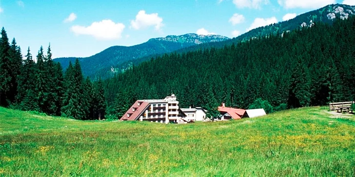 Hotel SKI - Fantastický pobyt v Demänovskej doline pod Chopkom, dieťa do 12 rokov zadarmo!