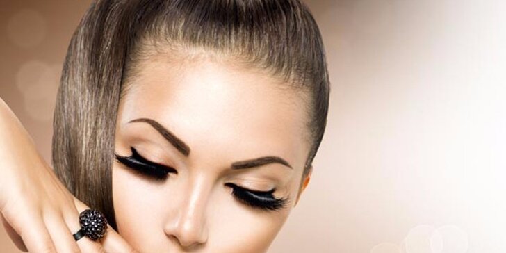 Permanentný make up obočia, pier alebo očných liniek