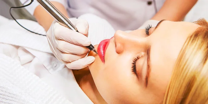 Permanentný make up obočia, liniek a pier