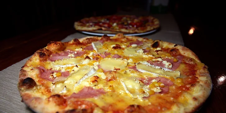 2x pizza podľa vlastného výberu v reštaurácii Batida 2