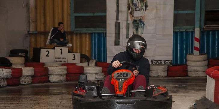 Adrenalínová jazda na motokárach, Nové Zámky!