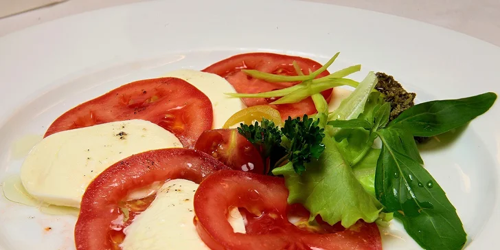 Degustačné menu pre jednu osobu v reštaurácii Hotela Maxim***