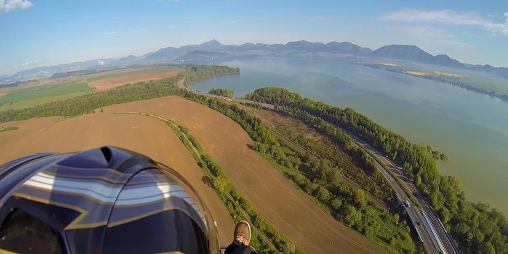 Tandemový let na motorovom padáku ponad Liptov alebo Tatry