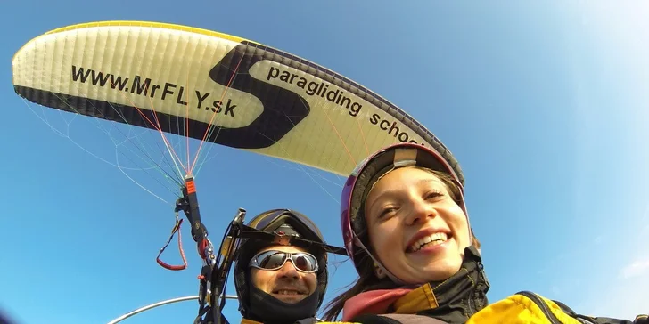 Tandemový let na motorovom padáku ponad Liptov alebo Tatry
