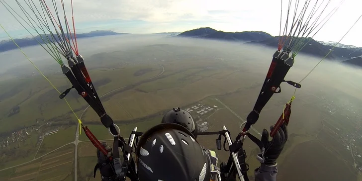 Tandemový let na motorovom padáku ponad Liptov alebo Tatry