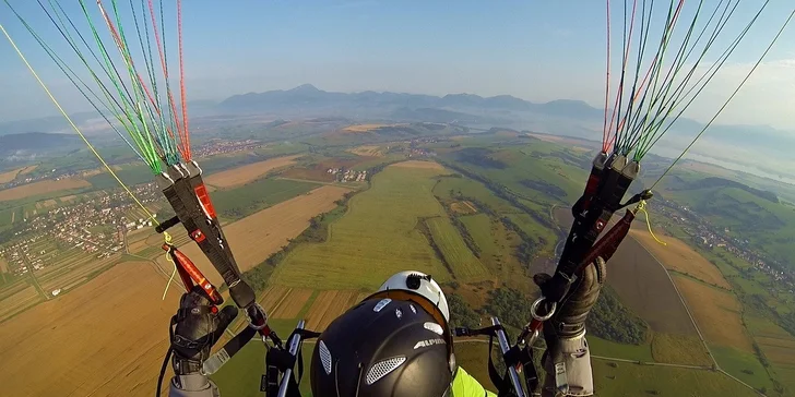 Tandemový let na motorovom padáku ponad Liptov alebo Tatry
