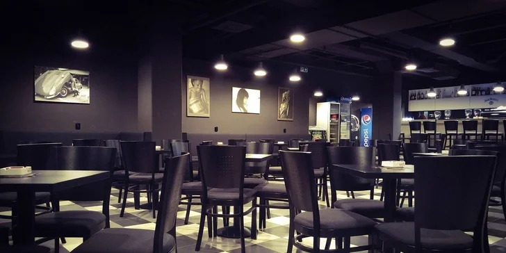 Na koláč a kávu do Music a Cafe!