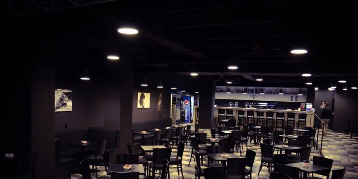 Na koláč a kávu do Music a Cafe!