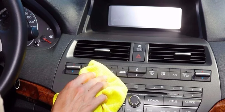 Špičkové čistiace služby v autoumyvárni Fdetail v Piešťanoch