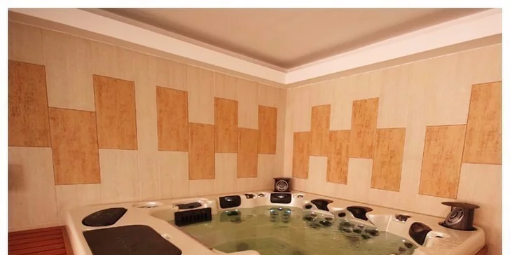 Rodinný wellness pobyt s plnou penziou a možnosťou návštevy úžasného aquaparku Aqua Palace