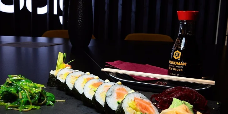 Japonská pochúťka Special Salmon Roll EDOKIN, BORY MALL