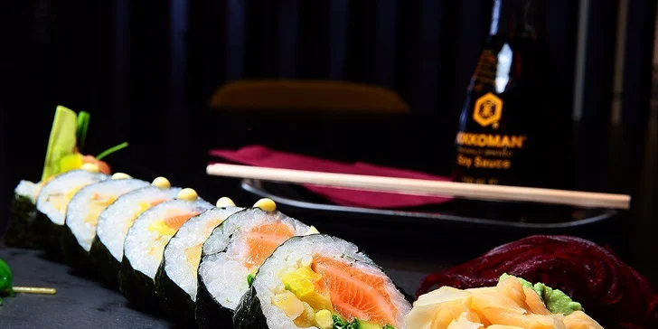 Japonská pochúťka Special Salmon Roll EDOKIN, BORY MALL