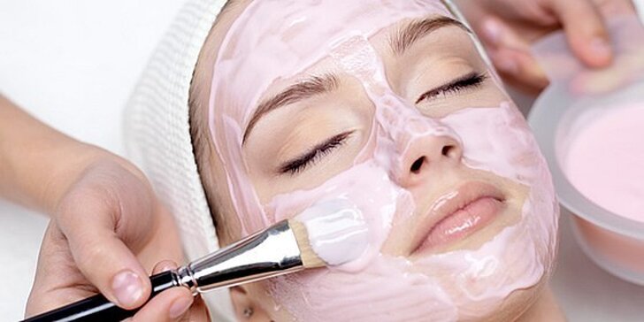 Efektívny biologický peeling, ultrazvukové čistenie pleti, úprava obočia s masážou tváre alebo depilácia vrchnej pery a brady v Beauty Elegance