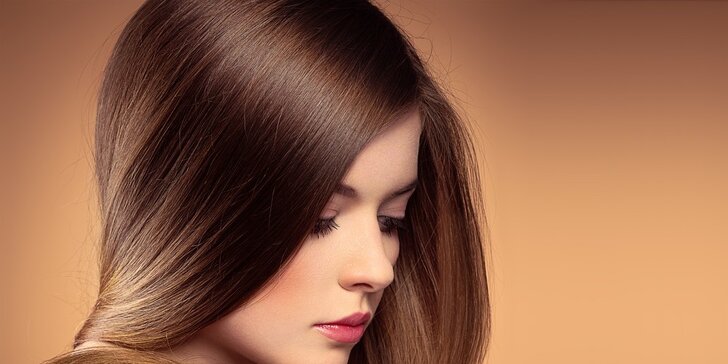 Regenerácia a strihanie vlasov s možnosťou farbenia