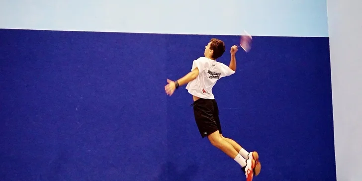Hodina bedmintonu s profesionálnym trénerom