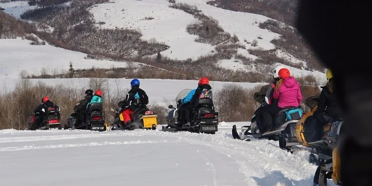 Adrenalín na snežných skútroch v Slovenskom rudohorí