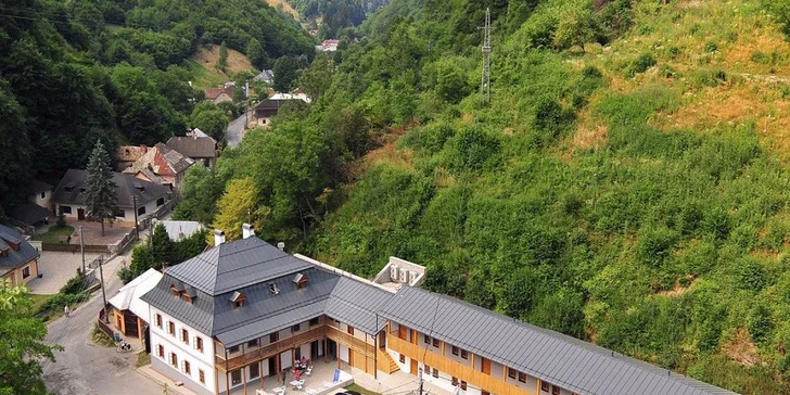 Wellness & Ski pobyt v novom špičkovom penzióne Banský dom*** uprostred Štiavnických vrchov. Dieťa do 14,99 r. zdarma
