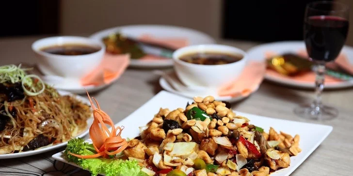 Ázijské degustačné menu pre dvoch v Asian Restaurant Sunshine