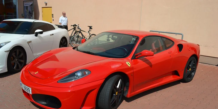 Nezabudnuteľná jazda na LAMBORGHINI alebo FERRARI!