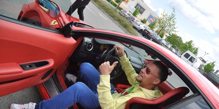 Nezabudnuteľná jazda na LAMBORGHINI alebo FERRARI!