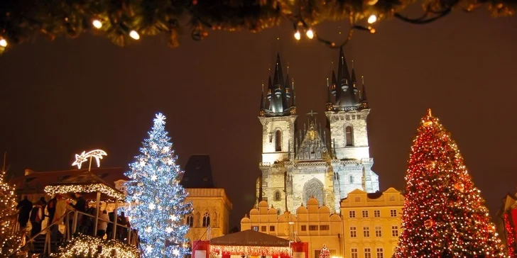Advent v stovežatej Prahe, možnosť návštevy muzikálu MAMMA MIA! a punč v Českom Krumlove