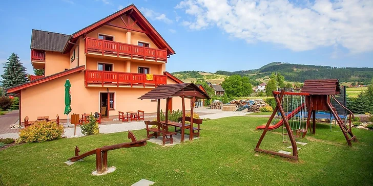 Wellness pobyt v penzióne Motýľ*** pri Bešeňovej. Dieťa do 12 rokov zadarmo!