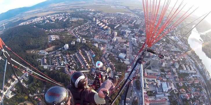 Motorový paragliding tandem - vyhliadkový let Airchopperom, okolie Trenčín alebo Bratislava