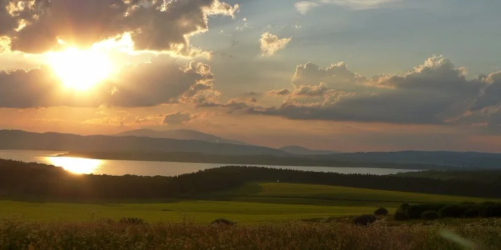 Obľúbený Wellness Hotel Gobor*** v Západných Tatrách v krásnom prírodnom prostredí pri 2 aquaparkoch. 1 dieťa do 12 r. zdarma!