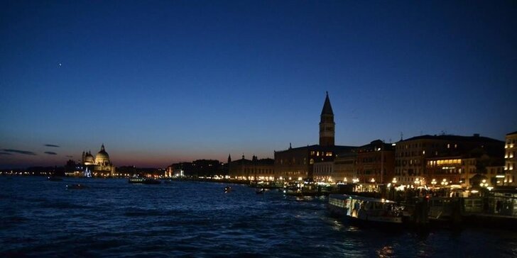 Benátky s návštevou ostrovov Muráno a Buráno