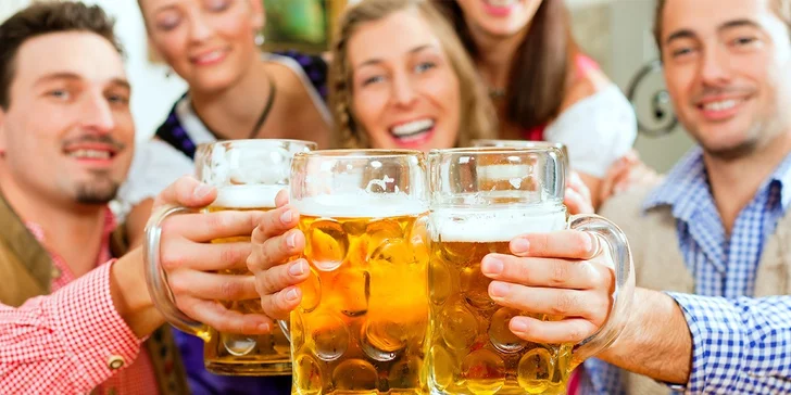 30 veľkých samonačapovaných pív Gambrinus 10° alebo Plzeň 12°