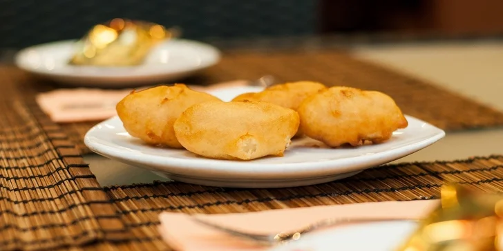 4-chodové ázijské menu pre dvoch v Avione