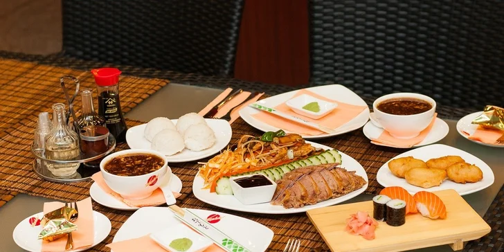 Ázijské menu pre dvoch v Avione
