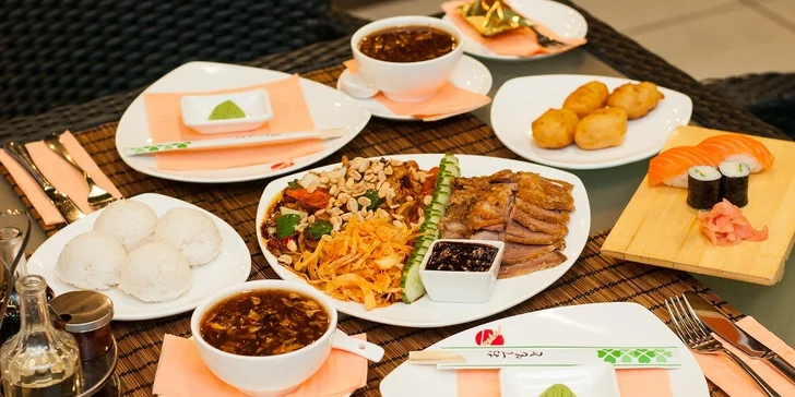 4-chodové ázijské menu pre dvoch v Avione