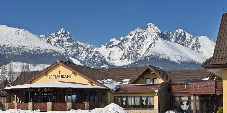 Hotel AMÁLIA*** s TatryCard zadarmo SKIBUS priamo pod lyžiarske svahy!