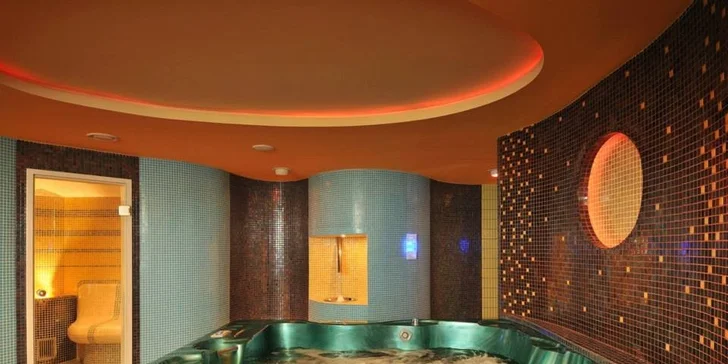 Limitovaná ponuka! Letná dovolenka na brehu Domaše len 30m od pláže s privátnym wellness a vyhliadkovou plavbou