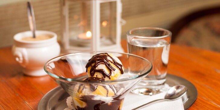 Dajte si pravú belgickú horúcu čokoládu s výberom až z 26 príchutí alebo Mooo! Frozen jogurt a nadopujte sa endorfínmi